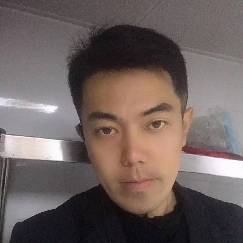 李龙的第一张照片--太原相亲服务中心