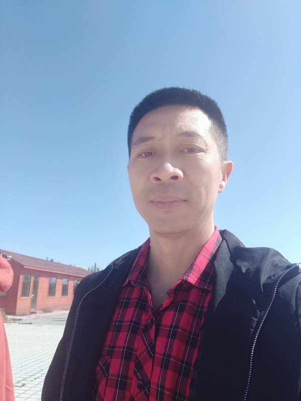 风滚草的坚持的第一张照片--太原相亲服务中心