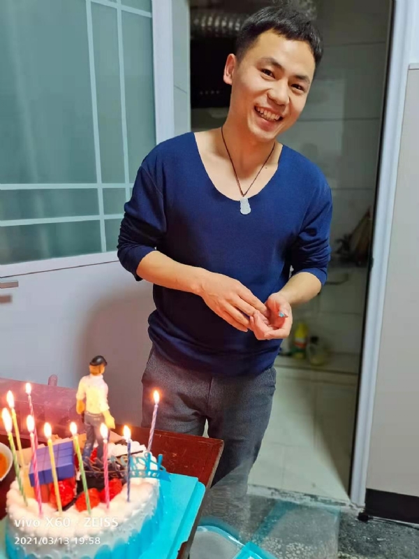 找结婚对象的第一张照片--太原相亲服务中心