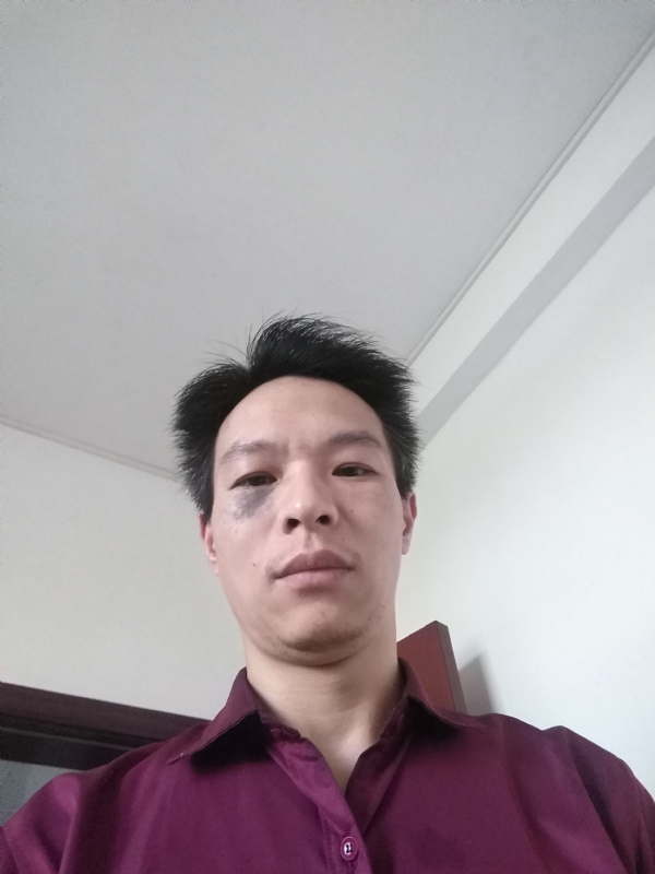 风中落叶的第三张照片--太原相亲服务中心