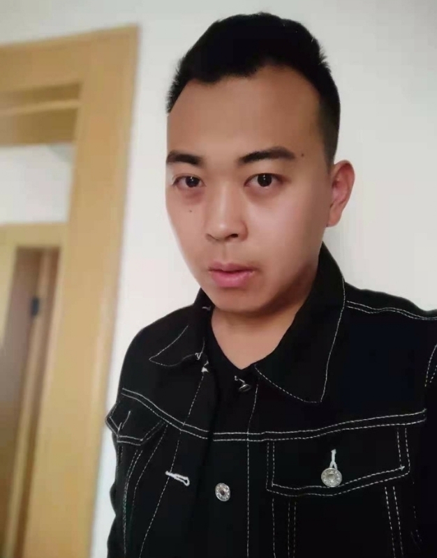 天边一丝风的第一张照片--太原相亲服务中心