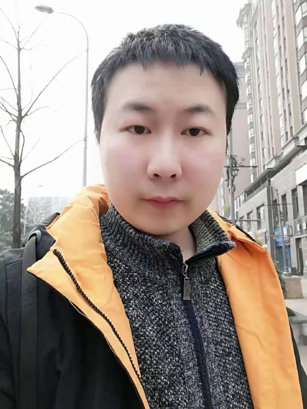 李李的第一张照片--太原相亲服务中心