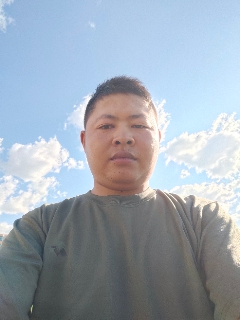 小马的第一张照片--太原相亲服务中心