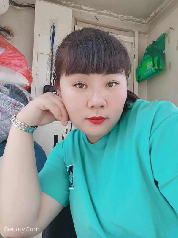 小不点的第一张照片--太原相亲服务中心