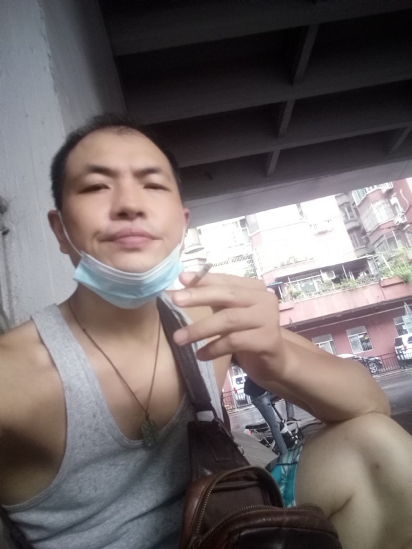 H21的第二张照片--太原相亲服务中心