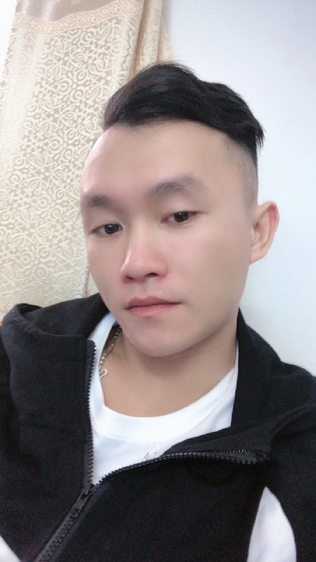 士多啤梨的第一张照片--太原相亲服务中心