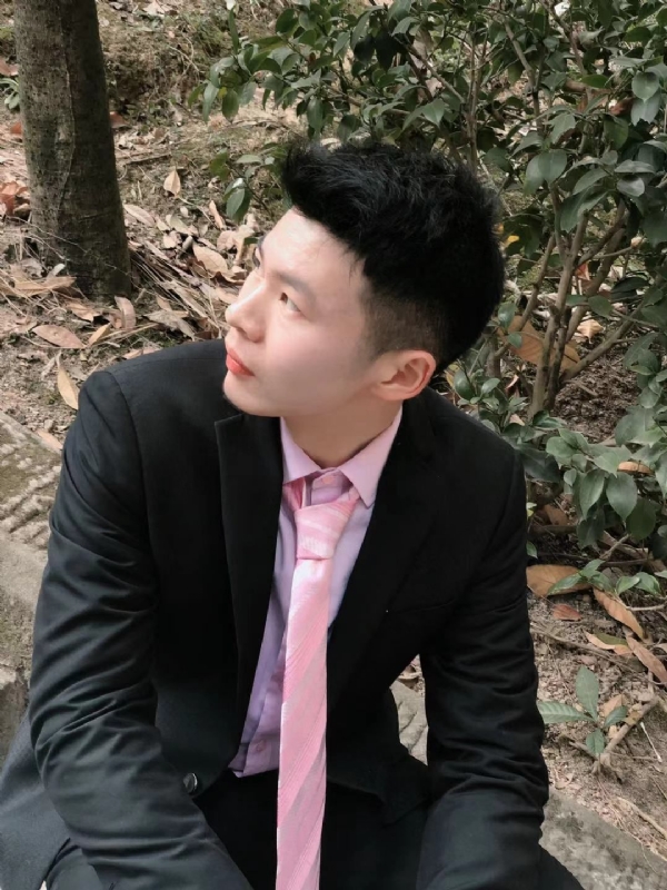 爱因生的第一张照片--太原相亲服务中心