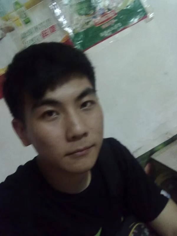 蜡笔小新的第三张照片--太原相亲服务中心
