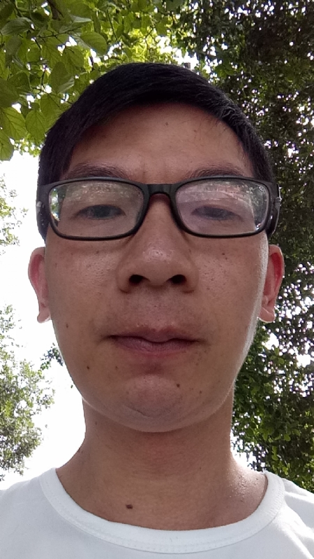 奋斗的第一张照片--太原相亲服务中心