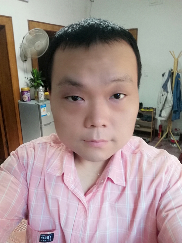 人人的第一张照片--太原相亲服务中心