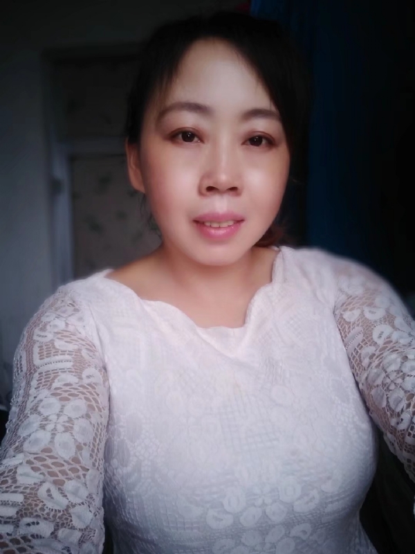 笑看人生的第一张照片--太原相亲服务中心