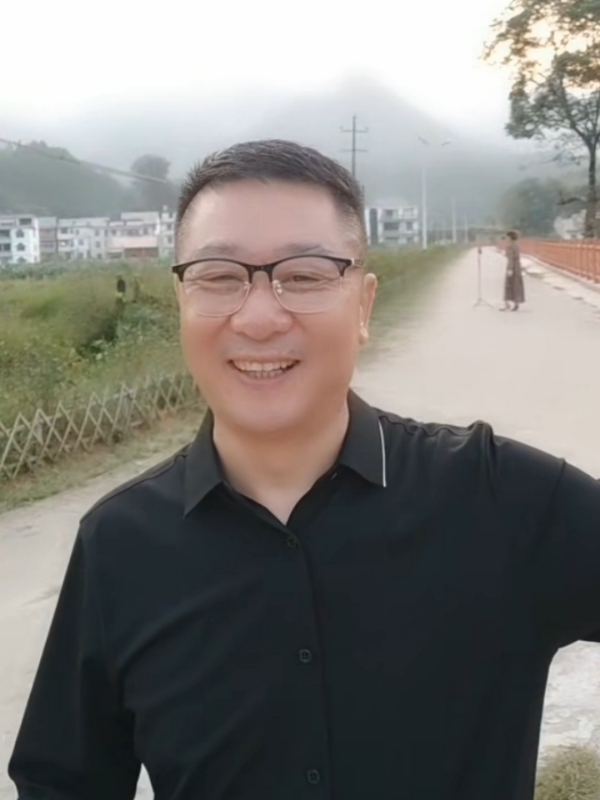 在這裡等你的第一张照片--太原相亲服务中心