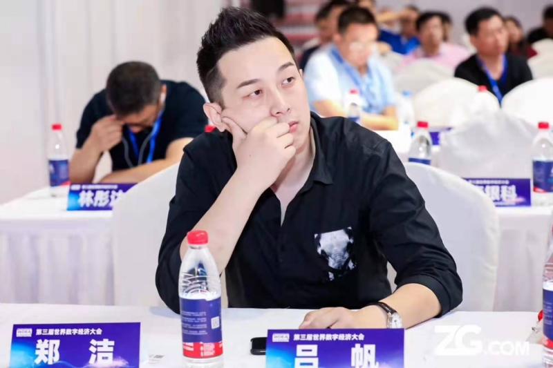 一生摯愛的第一张照片--太原相亲服务中心