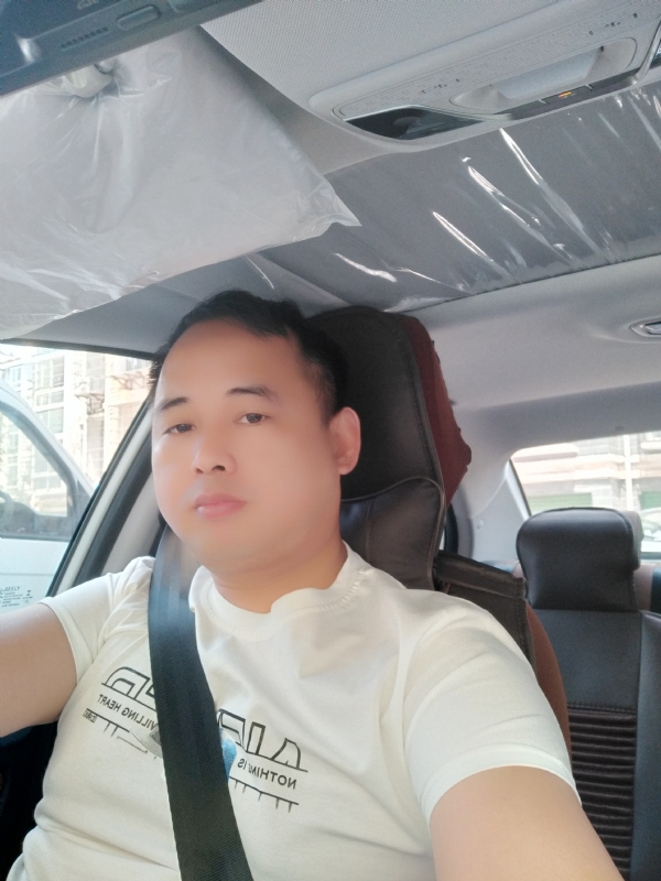 有你就好的第四张照片--太原相亲服务中心