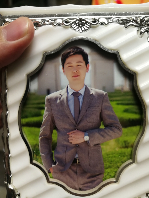 蓝色经典的第一张照片--太原相亲服务中心