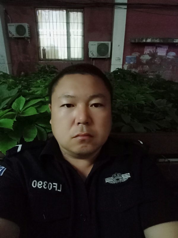 冯宇的第一张照片--太原相亲服务中心