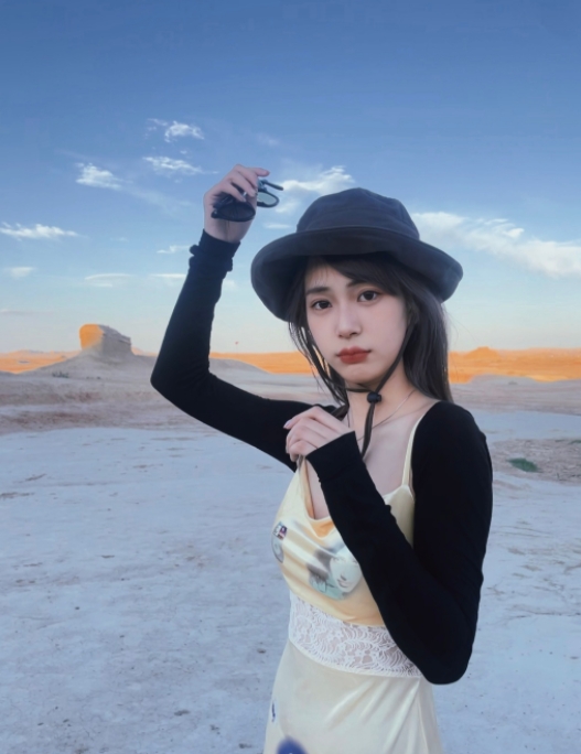 英姐的第一张照片--太原相亲服务中心