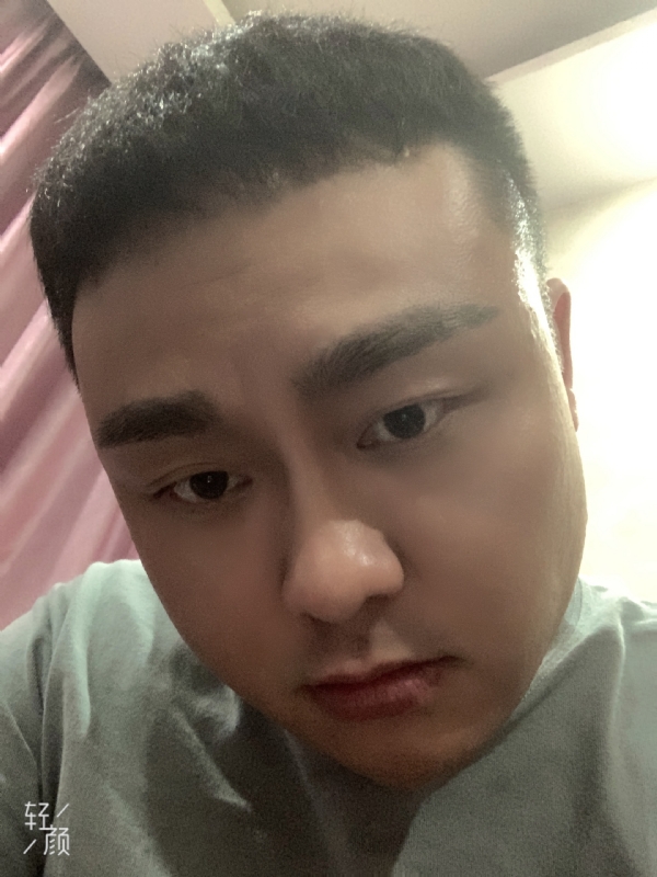 何为奈何的第二张照片--太原相亲服务中心