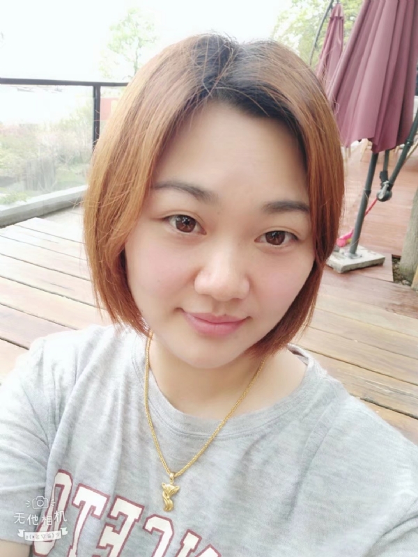 双宝的第一张照片--太原相亲服务中心