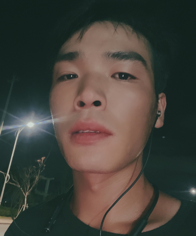 满船清梦压星河的第一张照片--太原相亲服务中心