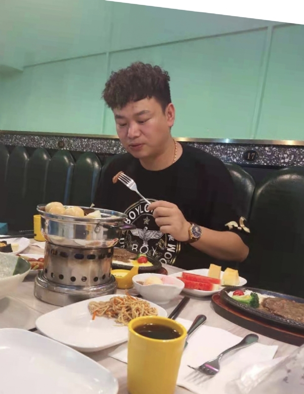 杰的第一张照片--太原相亲服务中心