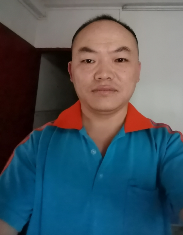与子携老的第七张照片--太原相亲服务中心