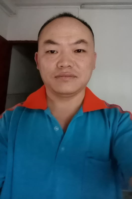 与子携老的第八张照片--太原相亲服务中心