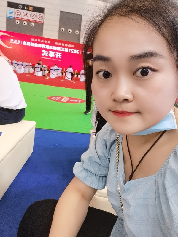 娜娜的第一张照片--太原相亲服务中心