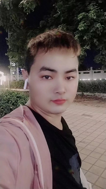 康玖伟的第一张照片--太原相亲服务中心