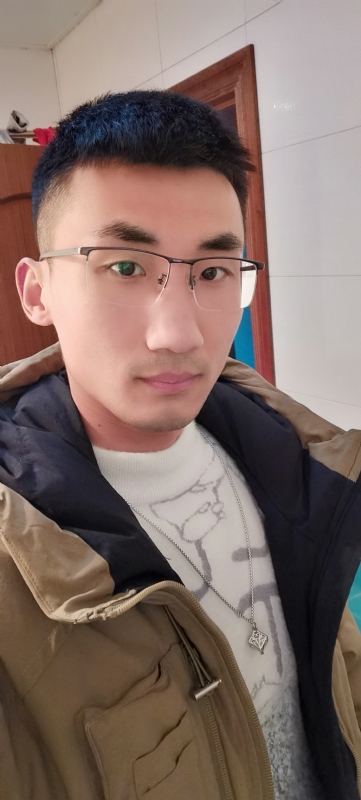 闯红灯吐泡泡的第一张照片--太原相亲服务中心