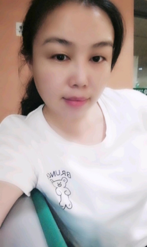 淡淡的云的第四张照片--太原相亲服务中心