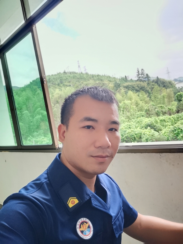 期待未来的第一张照片--太原相亲服务中心