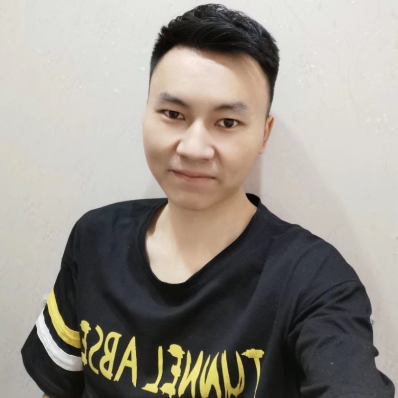 大男孩的第一张照片--太原相亲服务中心