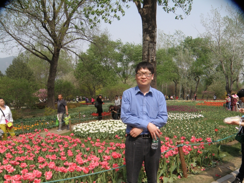 高健的第一张照片--太原相亲服务中心