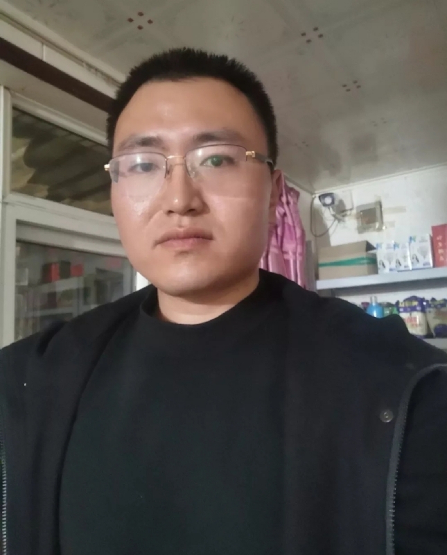白杨的第一张照片--太原相亲服务中心