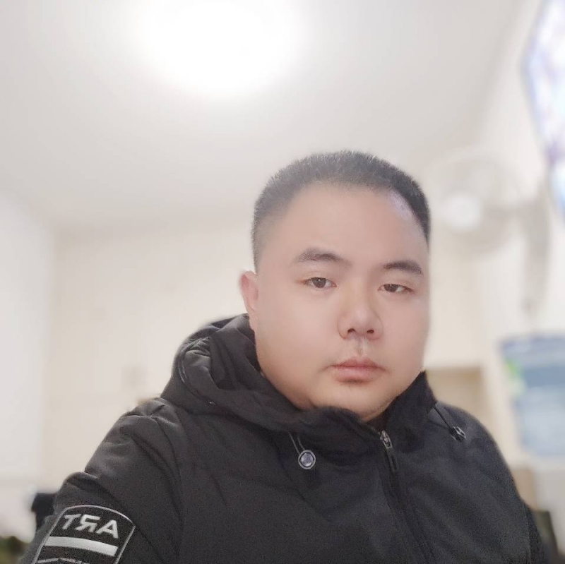珍惜眼前人的第一张照片--太原相亲服务中心