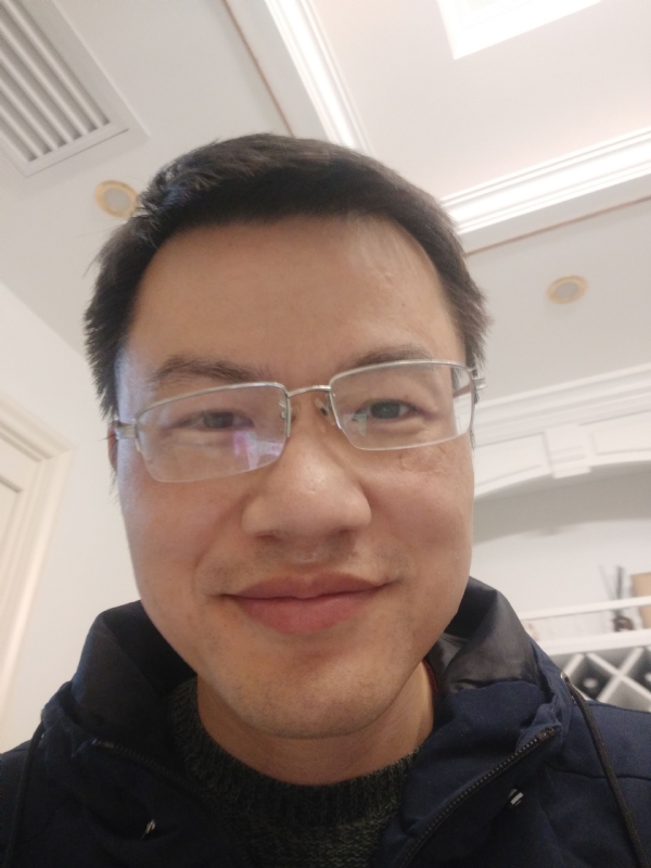 翔翔的第一张照片--太原相亲服务中心