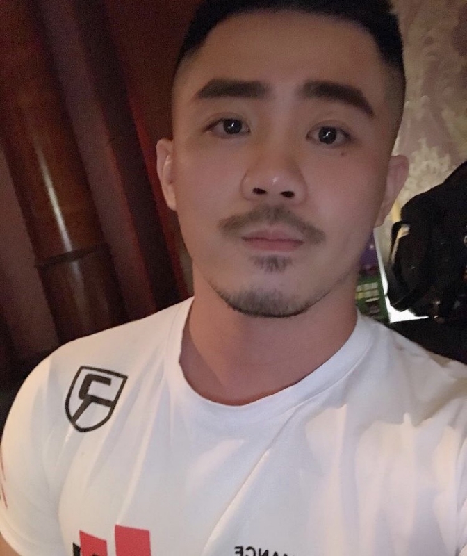 岁月的第二张照片--太原相亲服务中心