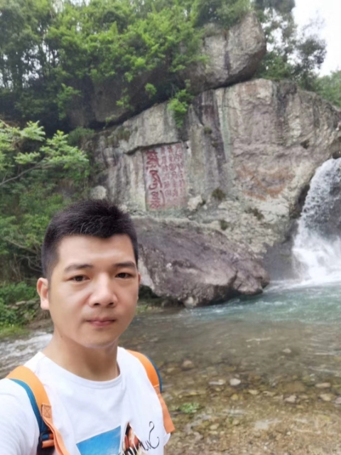 愿得一人心的第一张照片--太原相亲服务中心