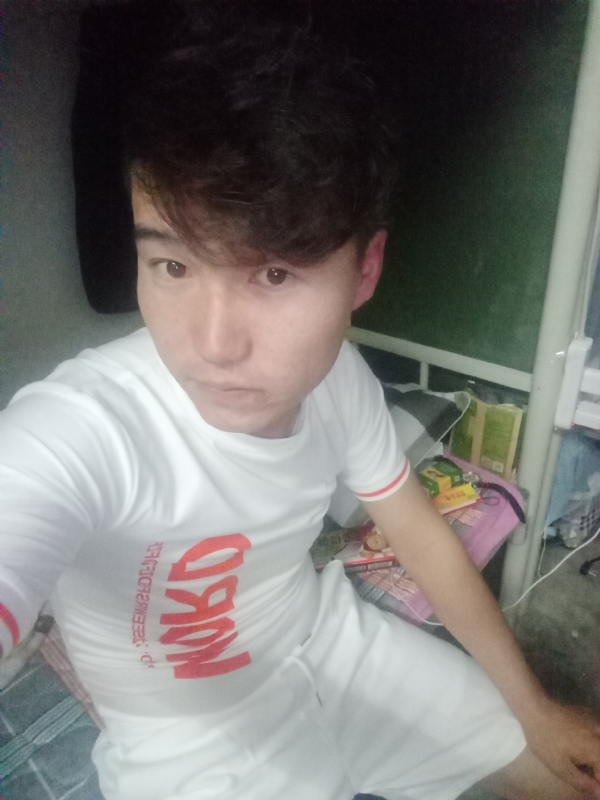 再回首的第一张照片--太原相亲服务中心
