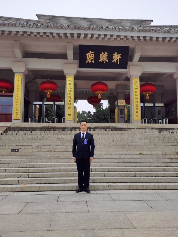 莫待花落空折枝的第二张照片--太原相亲服务中心