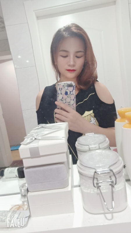 刘莲酥的第四张照片--太原相亲服务中心