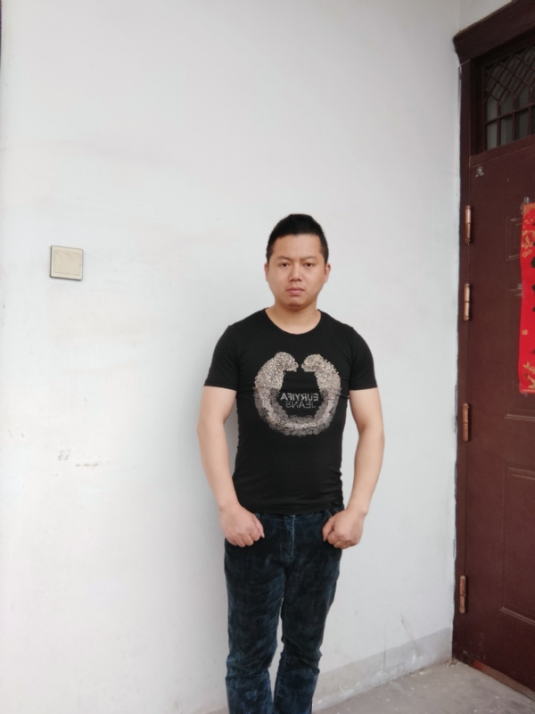 萧萧的第一张照片--太原相亲服务中心