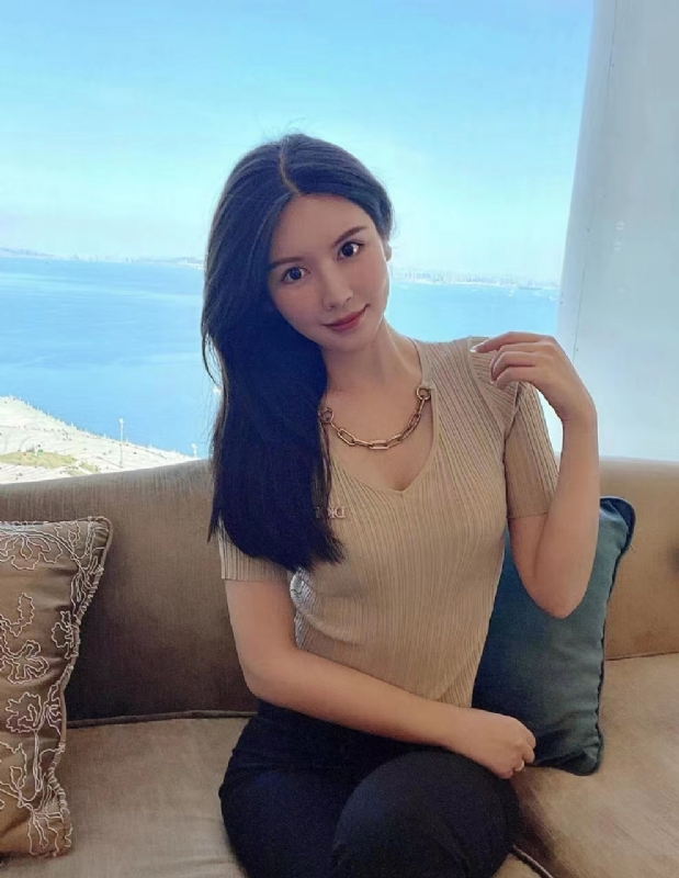 李芷晴的第一张照片--太原相亲服务中心