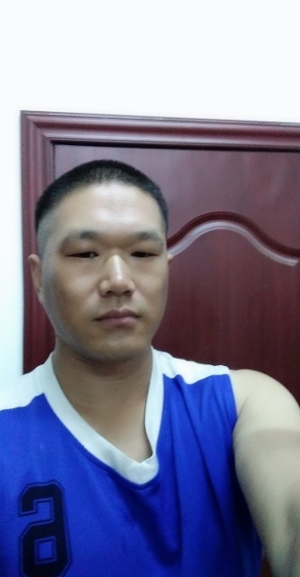 会飞的鱼的第一张照片--太原相亲服务中心