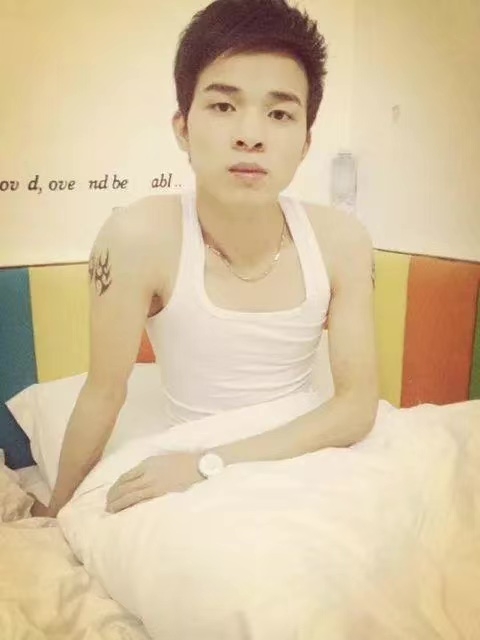 风雨同舟的第一张照片--太原相亲服务中心