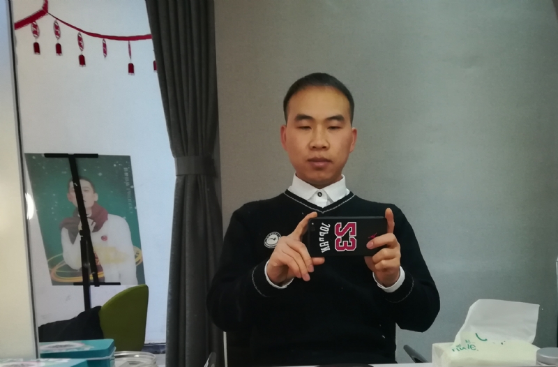 恬淡的第一张照片--太原相亲服务中心