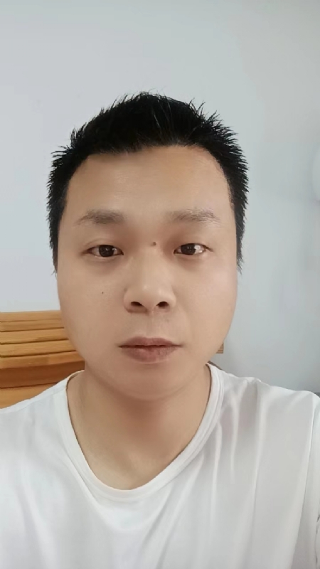 阳光的第一张照片--太原相亲服务中心