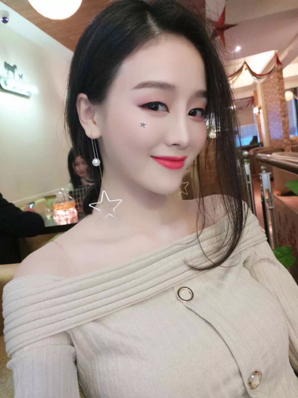 Cici的第四张照片--太原相亲服务中心