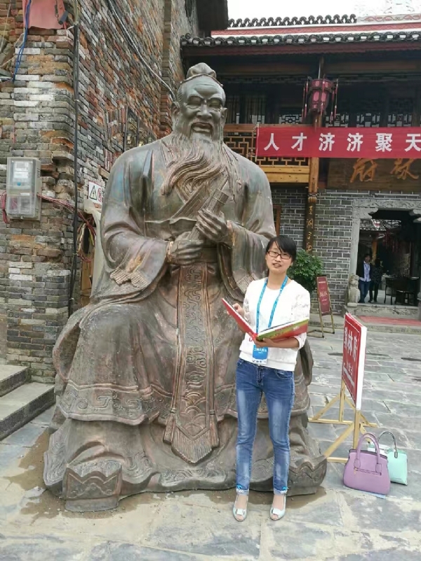 过眼云烟的第二张照片--太原相亲服务中心